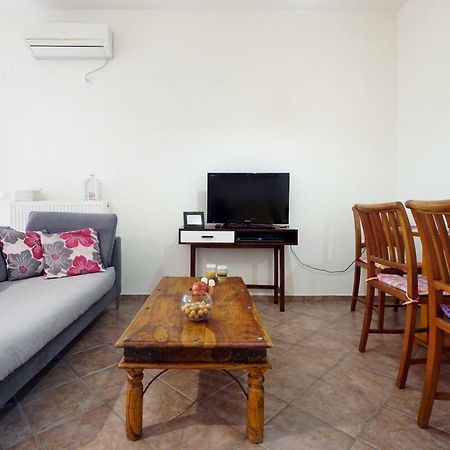 Sunny Apartment Daratsos Buitenkant foto